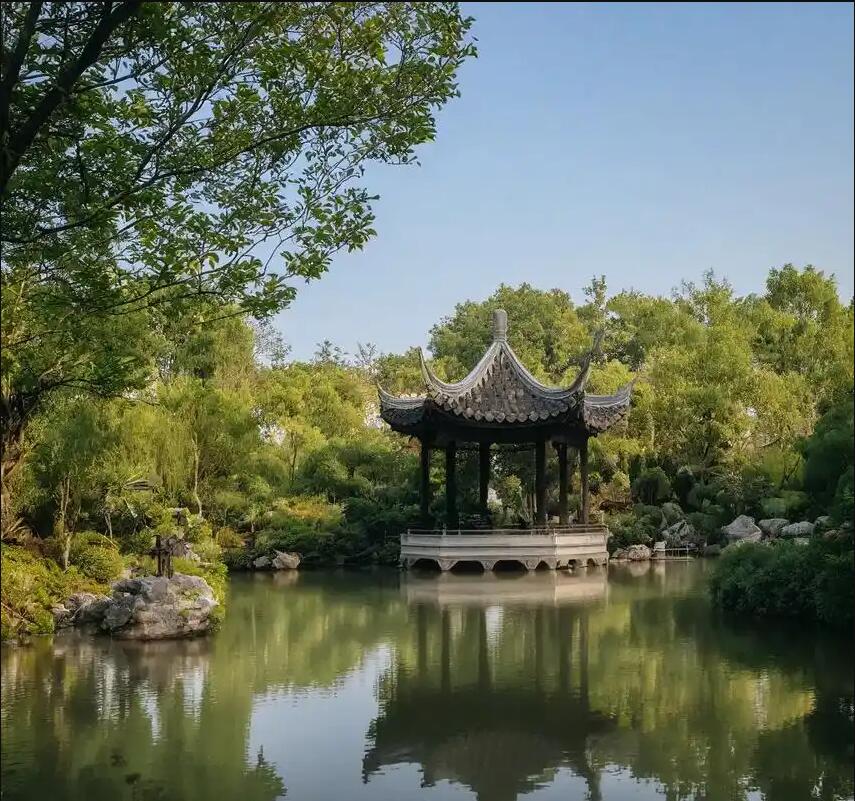 湘潭县埋没餐饮有限公司